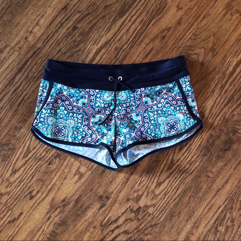 Athleta, Women’s Swim Shorts, Size Medium, EUC